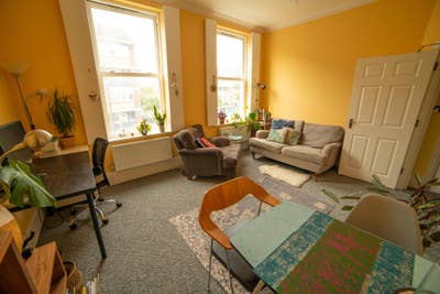 12 nights only. Flat in Homerton. 1 bed.12 NIGHTS  Main Photo