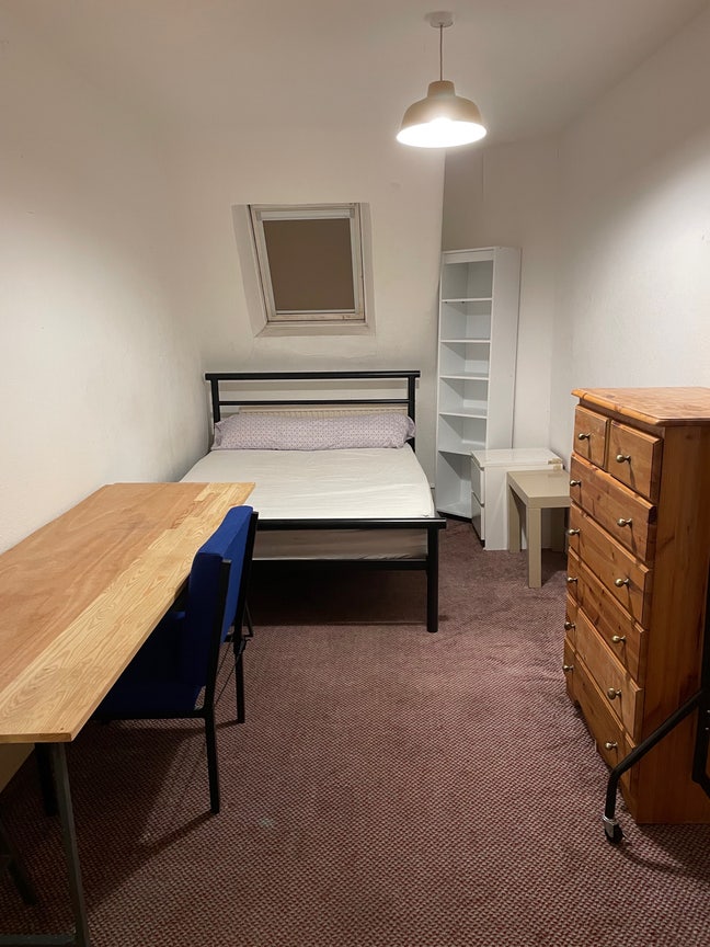 Double room to let Main Photo