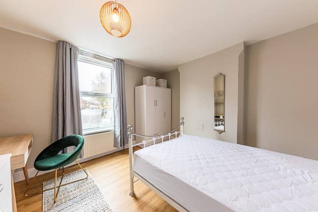 Furnished Room Available  Main Photo