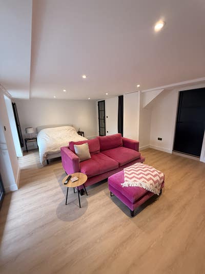 Ground floor to yourself!  Main Photo