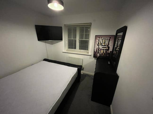 Nice furnished double bedroom available  Main Photo