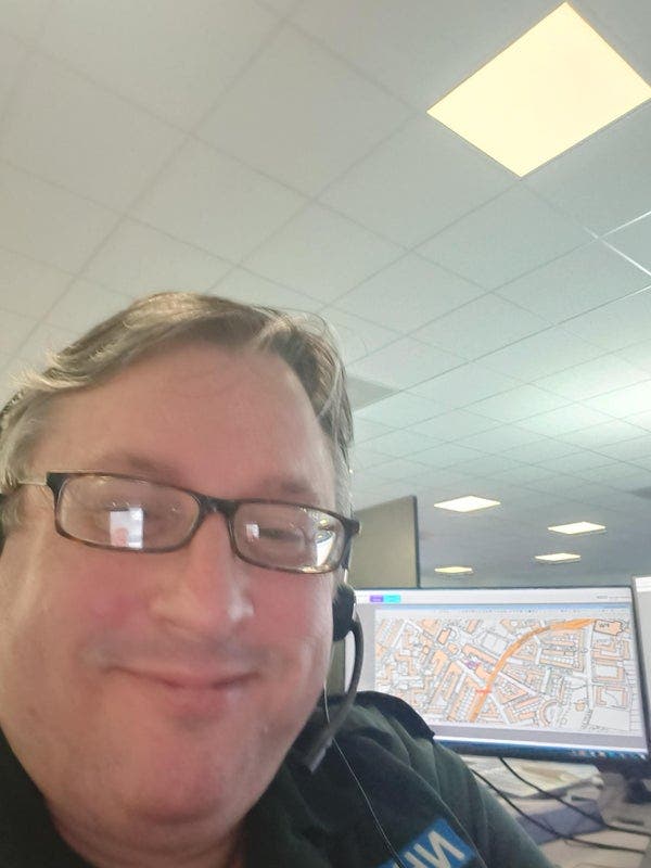 Flat or Large En Suite room please 🕊️ Main Photo