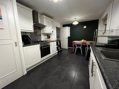 Single/Double Room to Rent - Friendly Shared Home Main Photo