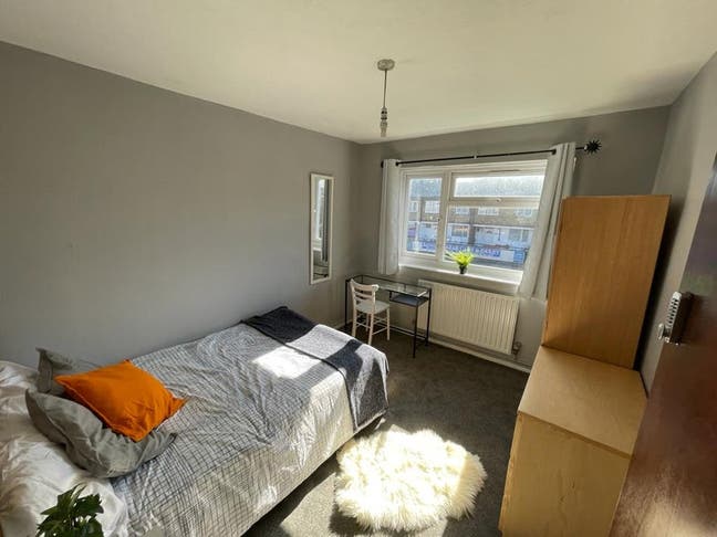 🏙️ Limehouse | Perfectly Located | Bills Included Main Photo