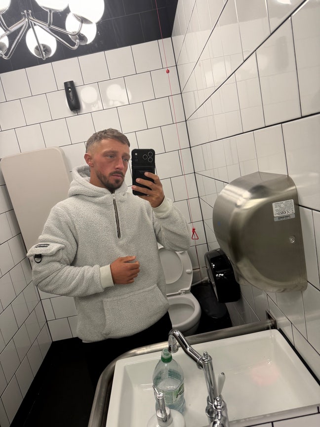 Studio wanted Main Photo