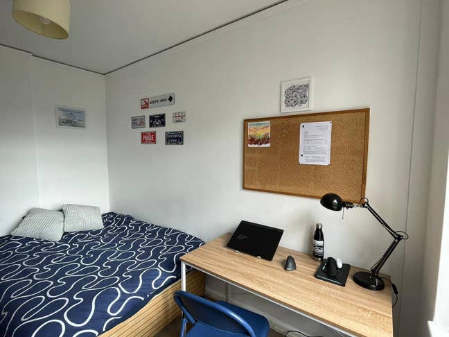 Room for rent Main Photo