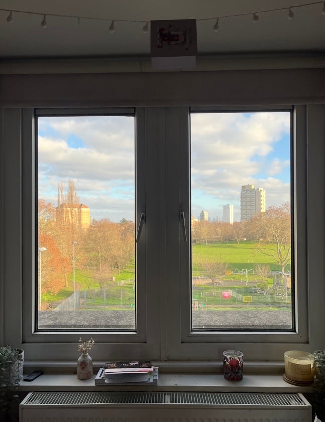 Large double room in lovely 3 bed apartment Main Photo