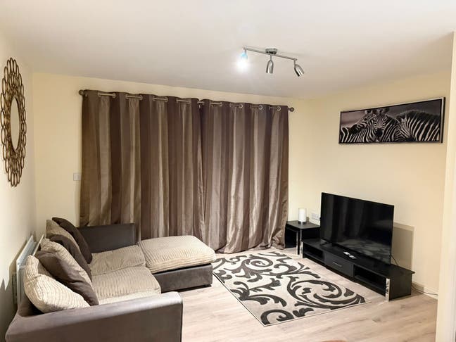 Double Room Ensuite & Lounge 🌟Great Location!! Main Photo