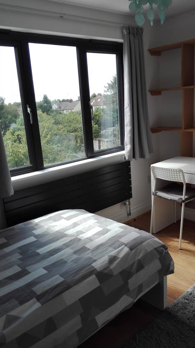 Beautiful, recently refurbished rooms  Main Photo