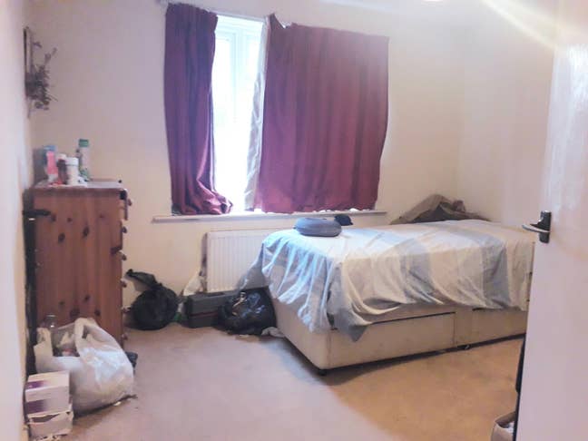 Room in a shared flat to rent , central loc. Main Photo