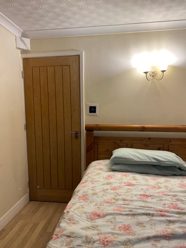 Studio available in Castle Bromwich  Main Photo