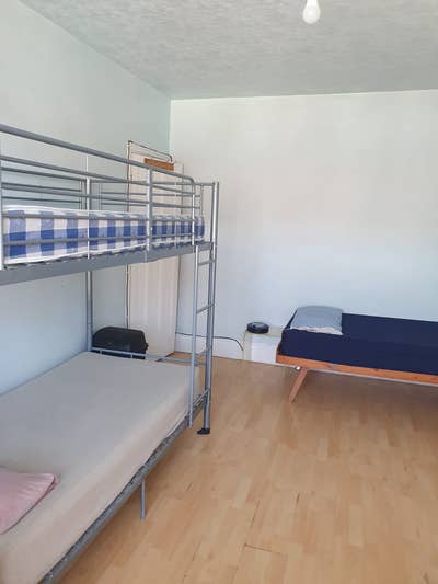 Room to  rent Main Photo