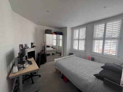 Spacious Double Bedroom Near Tooting Broadway Main Photo