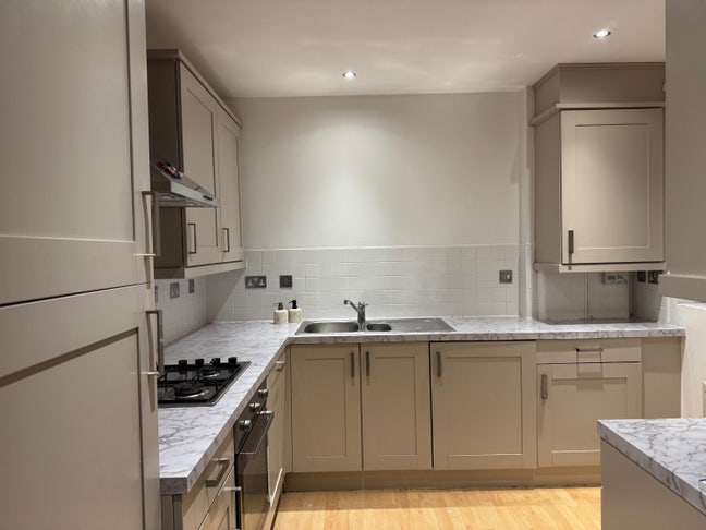 Modern Double Room in Fulham – Short-Term Stay Main Photo