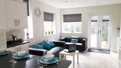 ✨Service, Style & Sophisticated Co-Living✨ Main Photo