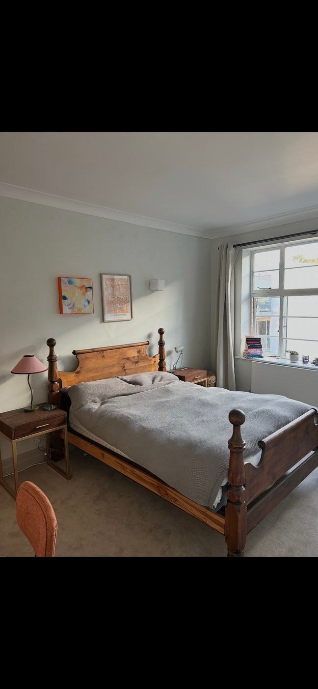 Double bedroom in Clapham Main Photo