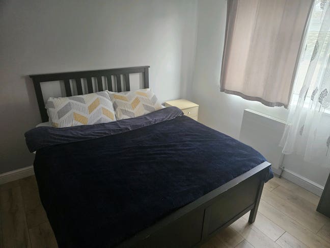 King size Double Room flexible terms  Main Photo