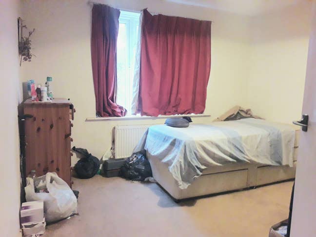 Room in a shared flat to rent , central loc. Main Photo