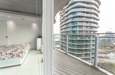 Royal Victoria E16 Stunning room available! Main Photo