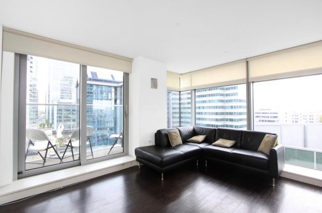 Stunning Double Room in Heart of Canary Wharf  Main Photo