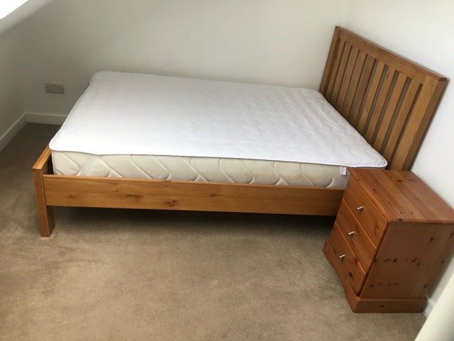 Double Bedroom available March  2026 Main Photo