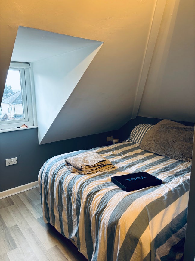 Cozy Loft Room Available Now Main Photo