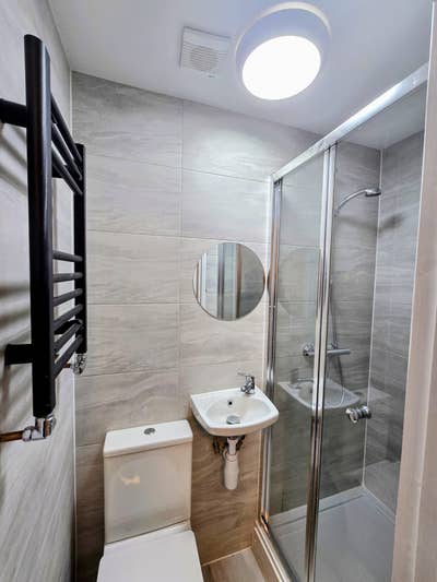 🌟 Brand New Ensuite Rooms • Bills Inc, No deposit Main Photo