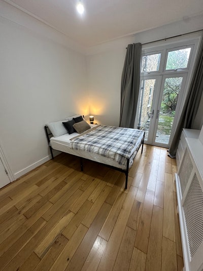   **Lovely Double Rooms in Brockley (ALL BILLS)** Main Photo