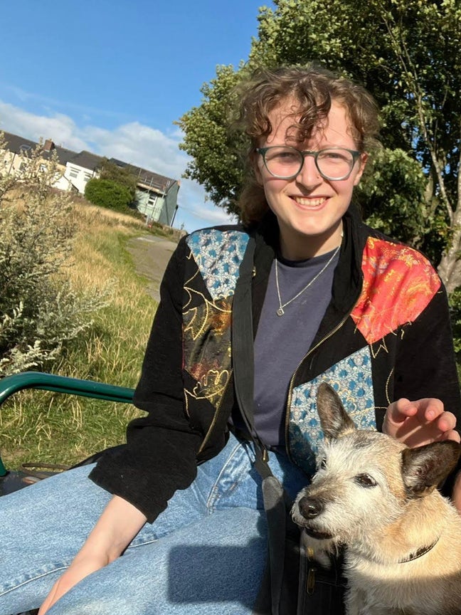 Room or buddy up in the High Peak area. Main Photo