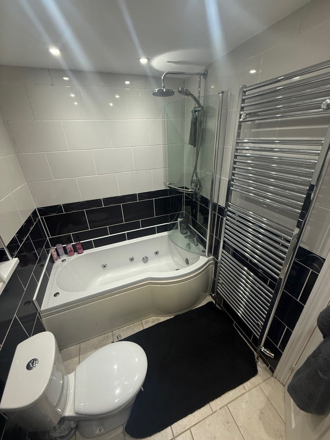 Double room for rent SG2  Main Photo