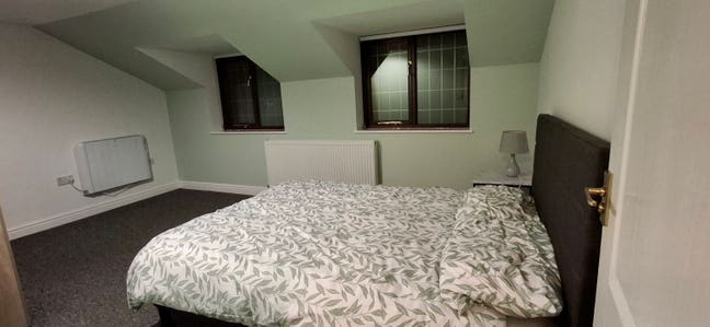 Room for rent Main Photo