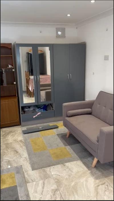 1 Bedroom/Studio House-Garden- Well furnished-RM13 Main Photo