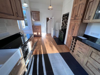 Double room available  Main Photo