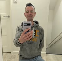 43 year old Male seeks a single or double room Main Photo