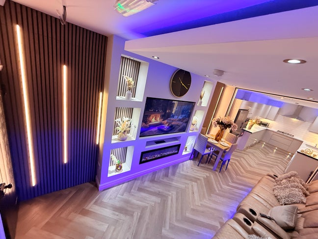 Students - Brand New Ultra Modern House  Main Photo