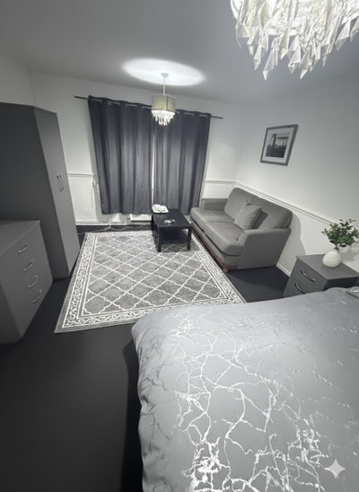 Rooms to let 50 pcm must be receiving benefits  Main Photo