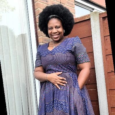 Professional Female seeks a double room Main Photo