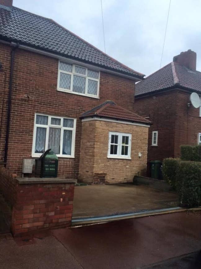  3-Bedroom End-of-Terrace House for Rent!*  Main Photo