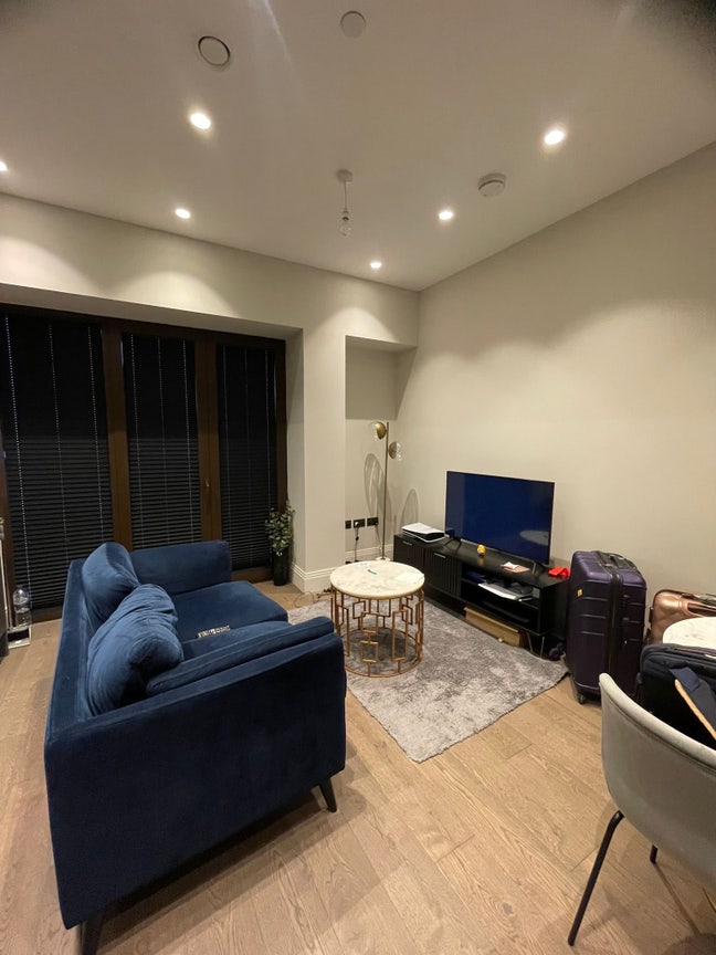 Luxury one bed flat to rent - Short term only  Main Photo