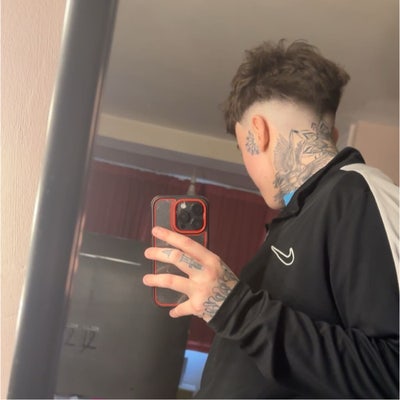 Looking for a room 🏠 Main Photo