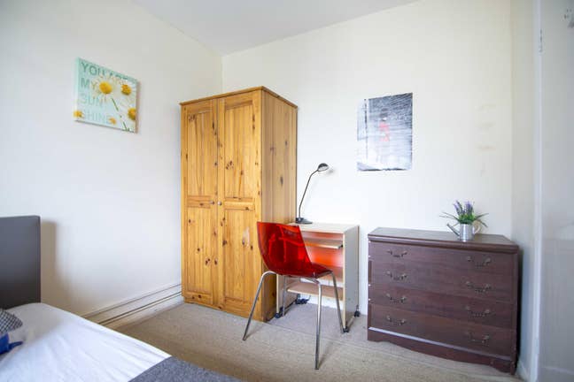 Cosy double at Fulham, single occupancy Main Photo