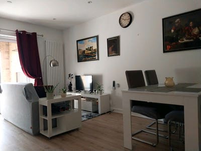 Amazing Double Beedroom in Brand-new Flat Main Photo