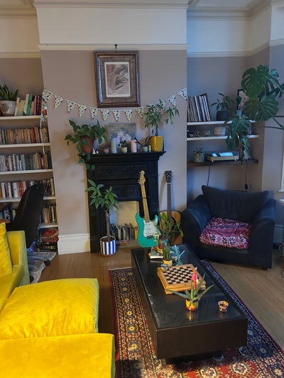 Large room for rent on preston road Main Photo