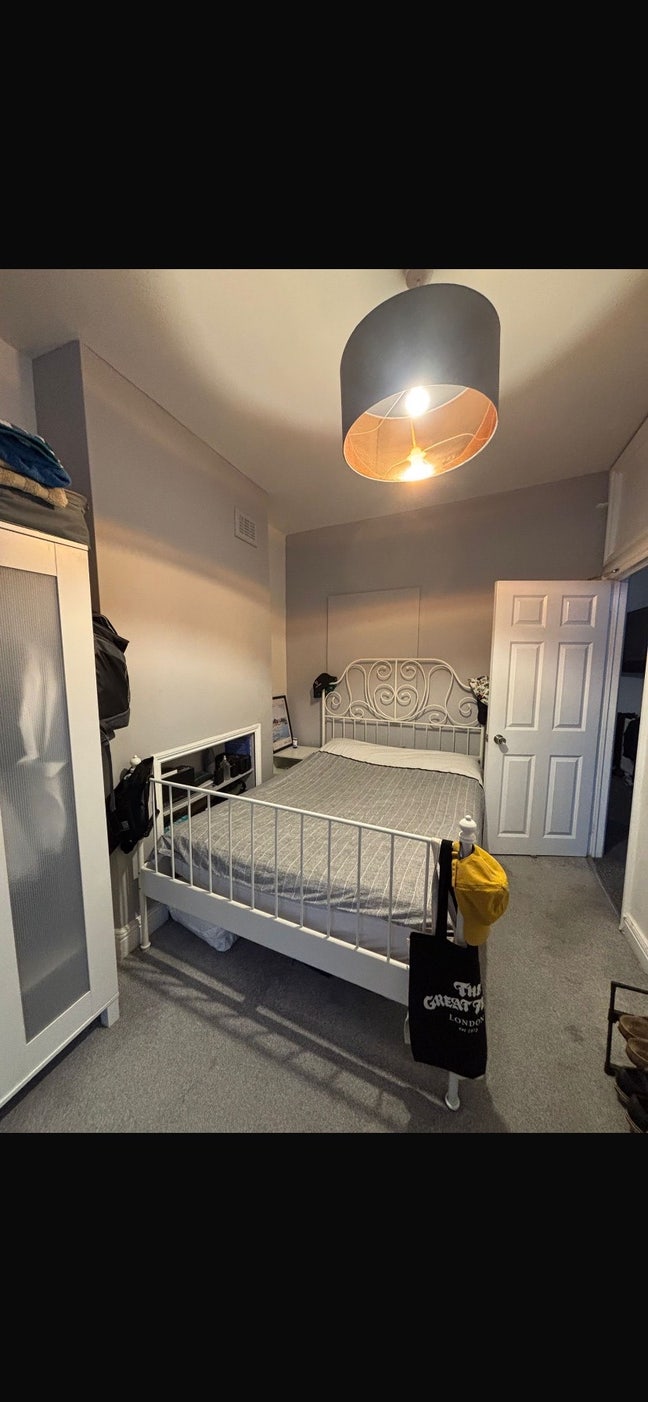 Spacious Double Room in Tooting Broadway Main Photo