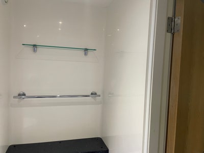 Classic Ensuite room for sale  Main Photo