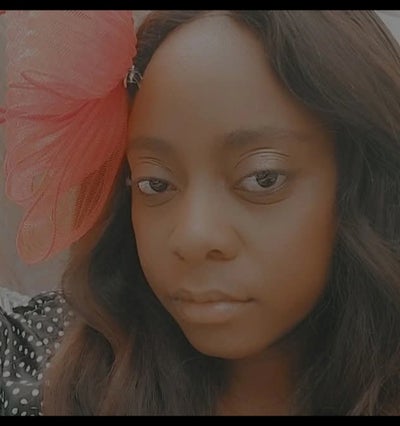 Looking for a room to rent  with not many hou... Main Photo