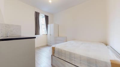 Fabulous Room in Finsbury Park N4(Couples Welcome) Main Photo