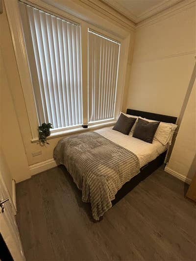 Double Studio Room Within House Share Main Photo