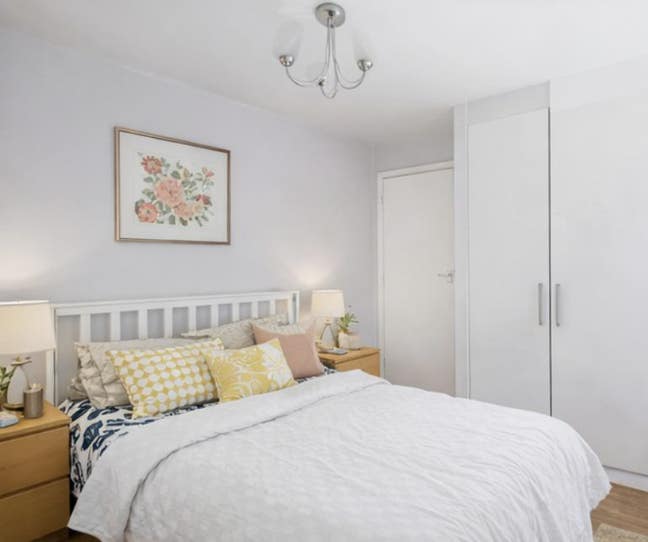 Lovely double Bedroom 🏠 2 min walk from Station! Main Photo