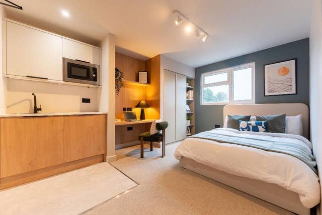 Studio to Let - Percy Street, Close to City Centre Main Photo